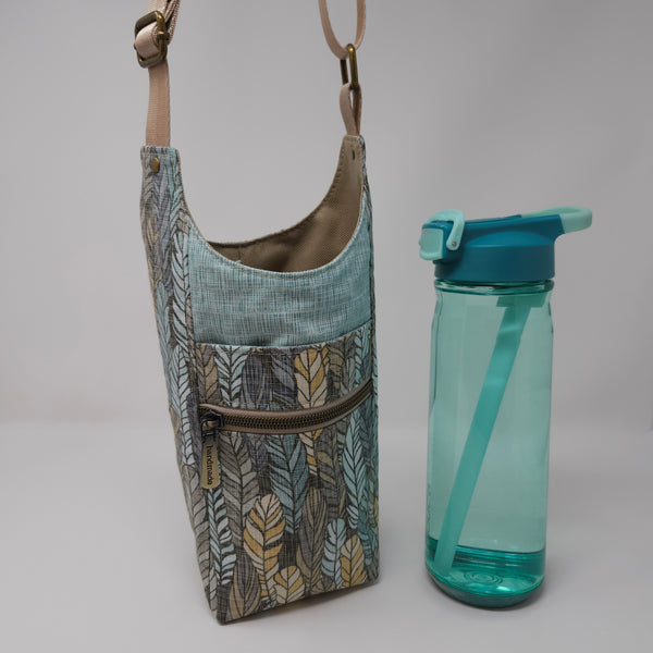 H2O2Go Crossbody Water Bottle Bag - Feathers