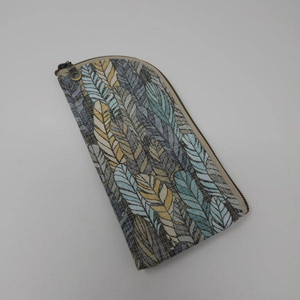 Sunglasses Pouch - Feathers