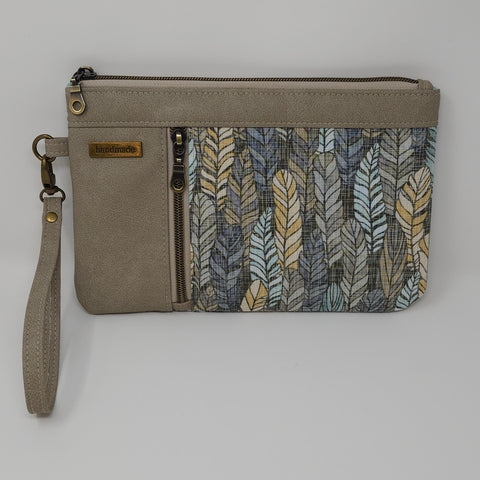 Zippy Clutch - Feathers - Neutral