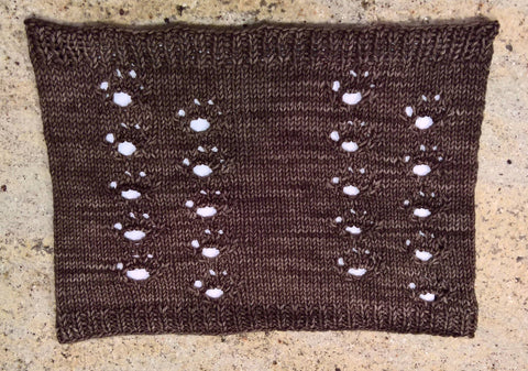 Paws Around My Neck (Cowl) Knitting Pattern